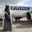 Guvernul a aprobat vânzarea a 20% din acţiunile Tarom