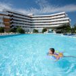 Studiu: Cererea mare pentru litoral îi determină pe hotelierii de la mare să schimbe strategia