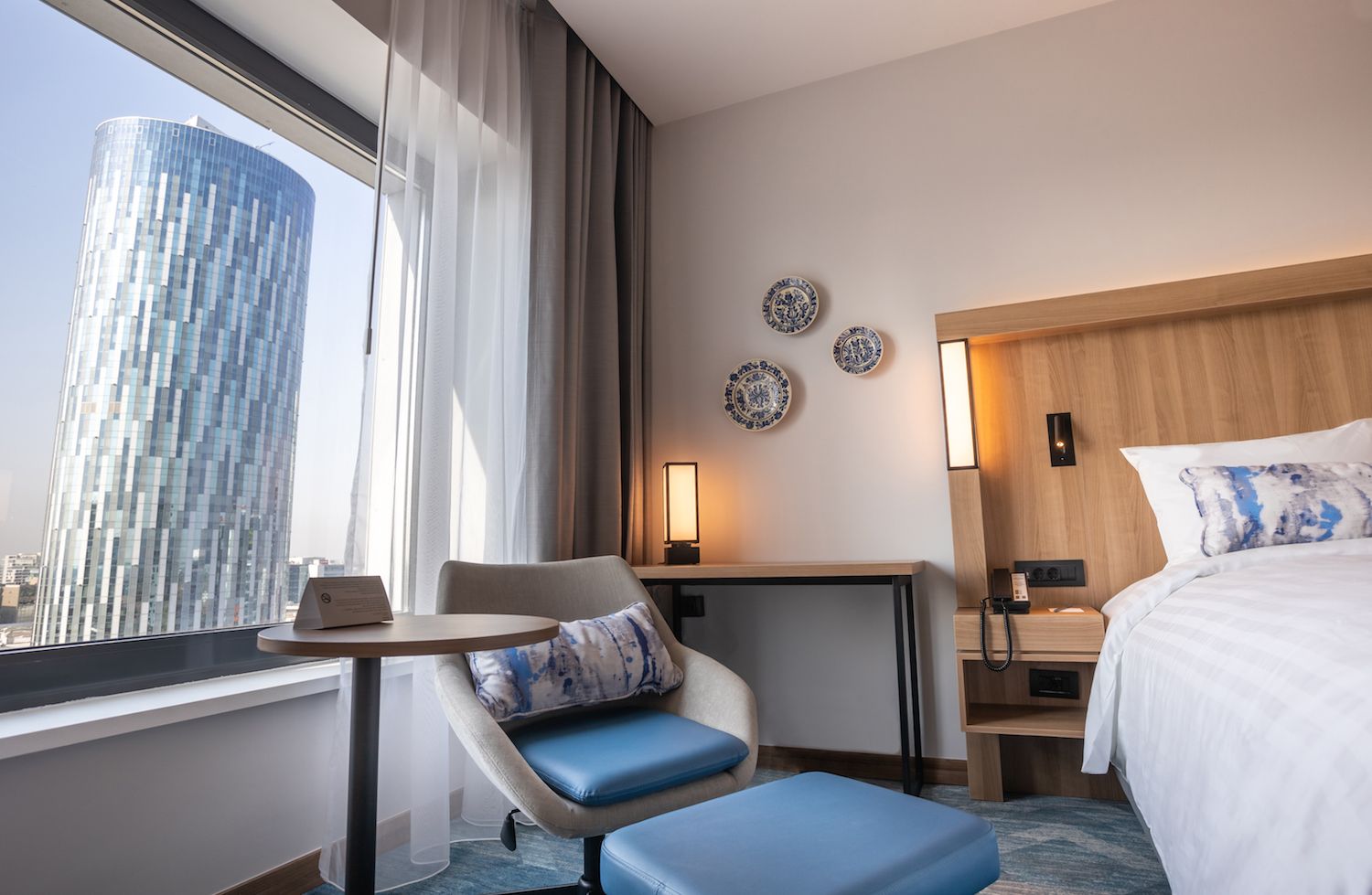 redeschiderehoteluriapex bucuresti