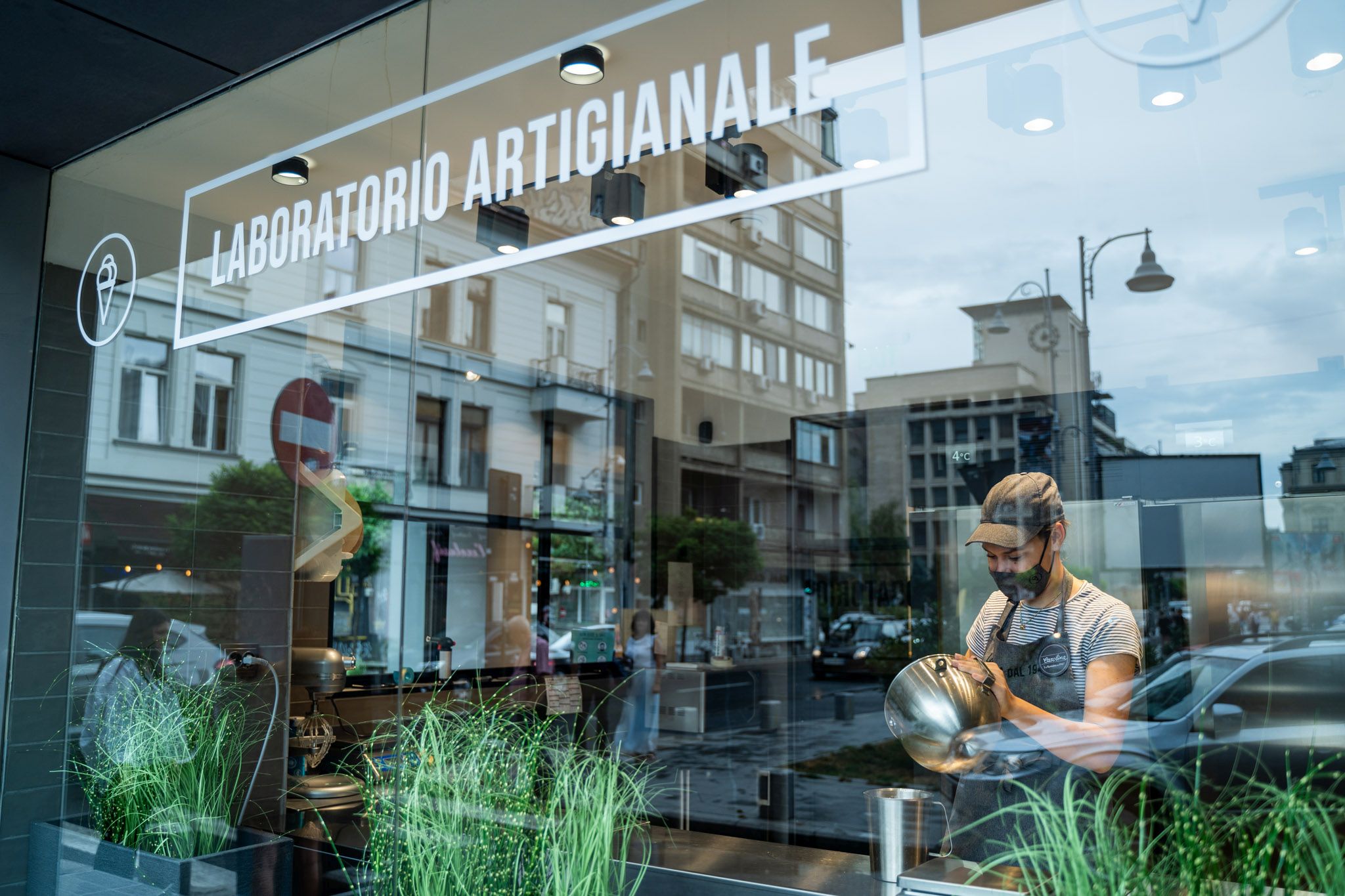 Gelateria La Romana CaleaVictoriei 6